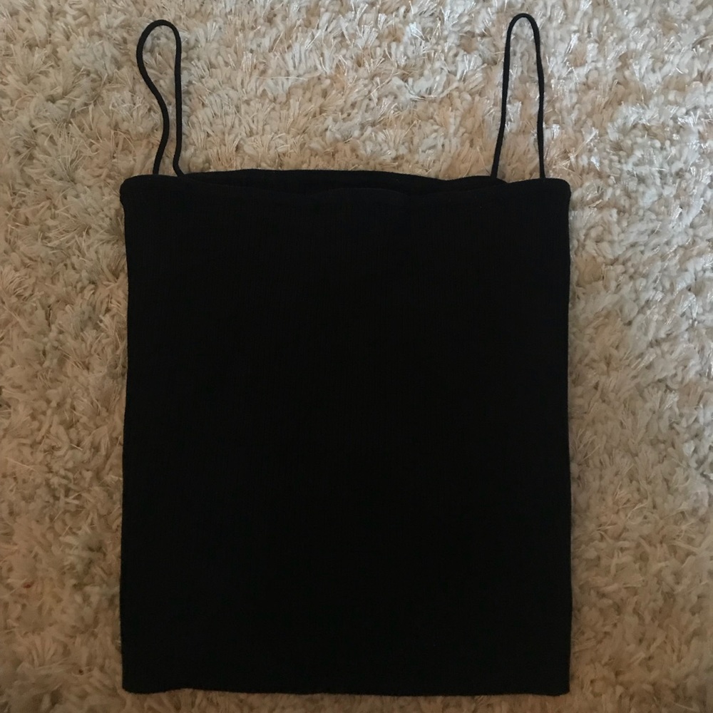 Unif ribbed 90’s tube top